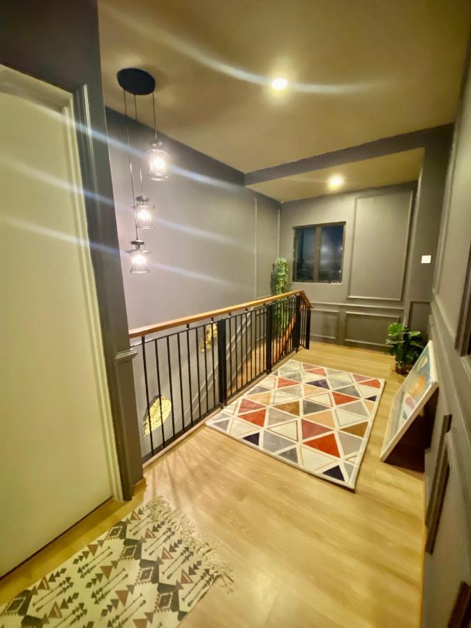 Faizal Madhi Homestay Кучинг Екстериор снимка