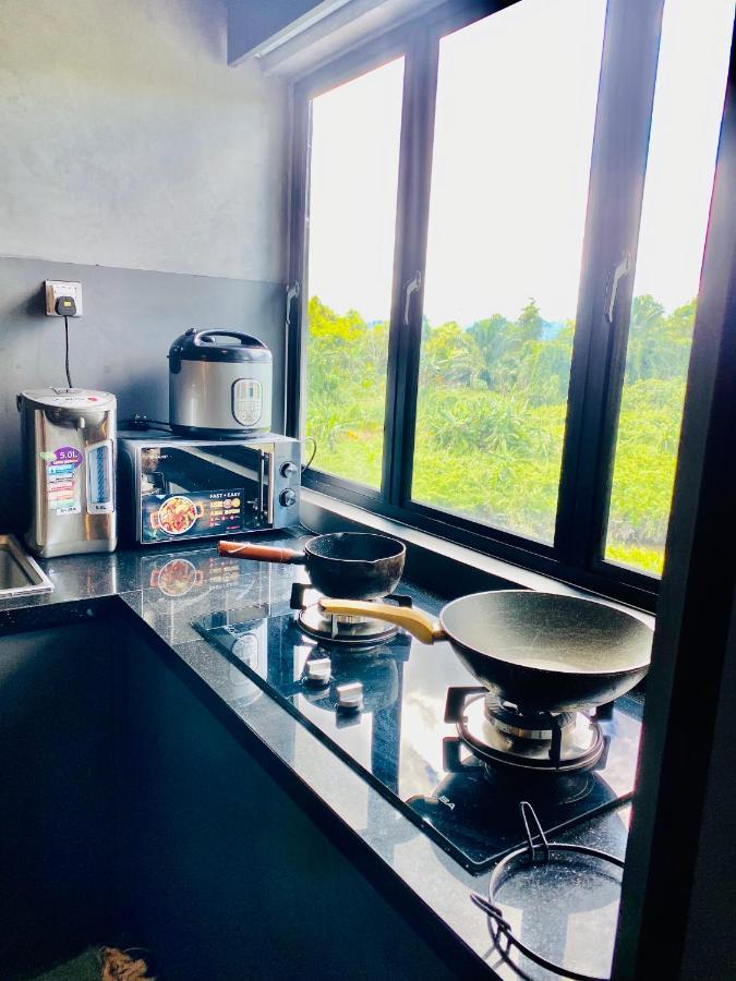 Faizal Madhi Homestay Кучинг Екстериор снимка