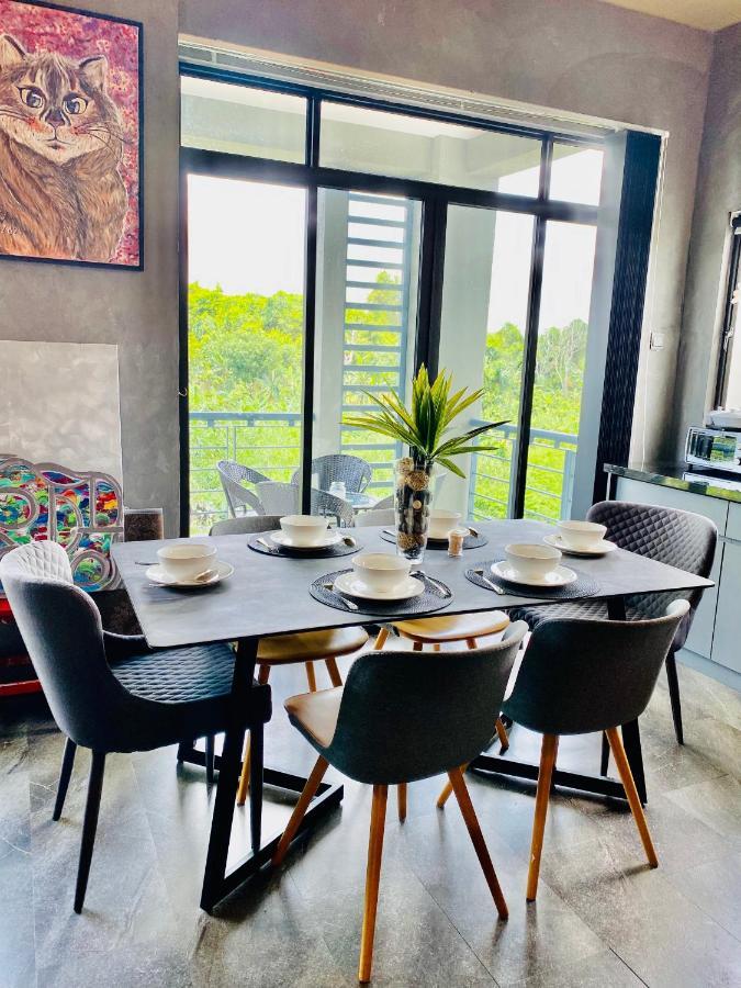 Faizal Madhi Homestay Кучинг Екстериор снимка