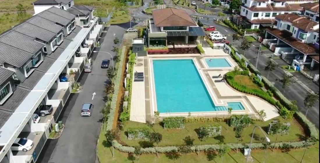 Faizal Madhi Homestay Кучинг Екстериор снимка
